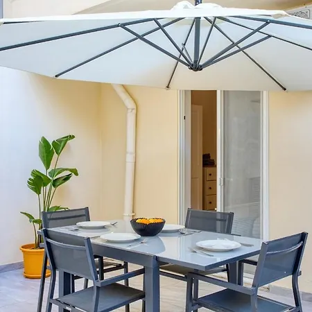 Modern 2 Bedroom With Parking & Close To The Sea Sliema
